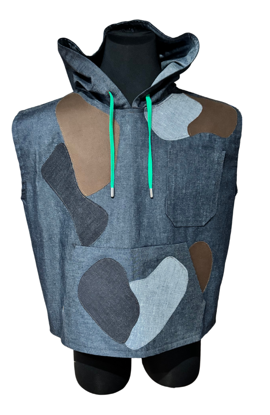 Blaq Frequency: Camouflage in Culture, Not Concealment